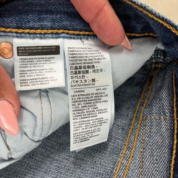 Classic  501 Levi’s 31x32. - Picture 7 of 9